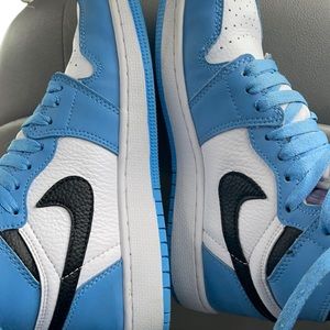 Nike California blues Jordan 1s